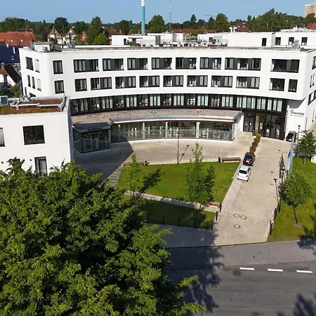 Balkonwohnung Mit Blick Ins Gruene *