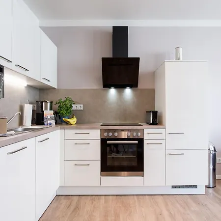 Balkonwohnung Mit Blick Ins Gruene * Любек