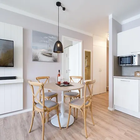 Balkonwohnung Mit Blick Ins Gruene Любек