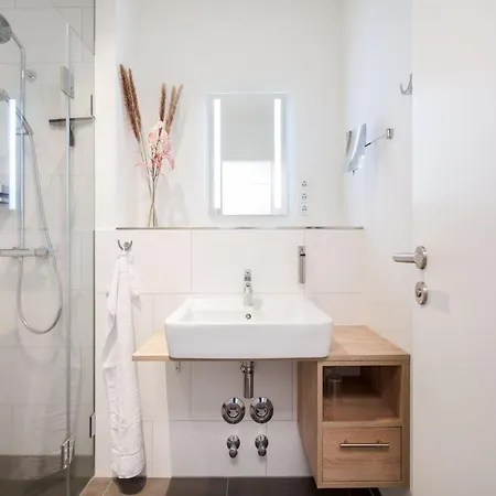 Balkonwohnung Mit Blick Ins Gruene * Любек
